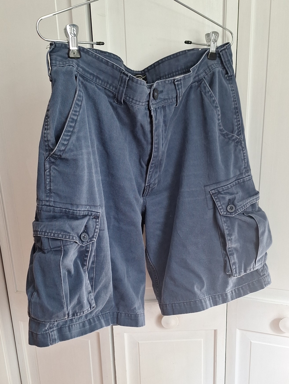 Architect Men's Cargo Shorts in Faded Blue